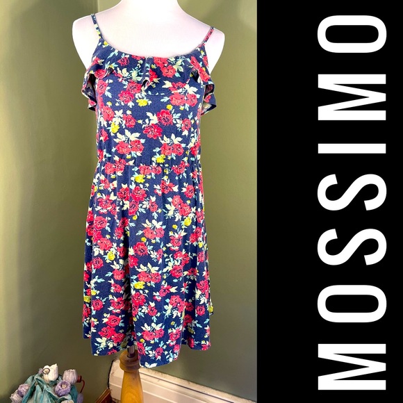 M Mossimo dress - Picture 1 of 8